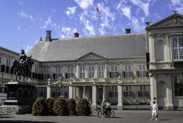 Noordeinde Palace